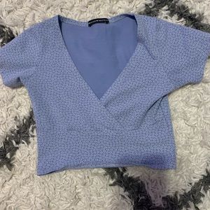 Brandy melville amara shirt